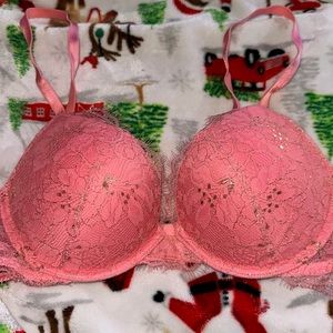 Victoria’s Secret Very Sexy Push Up Bra 34C, Open to offers!